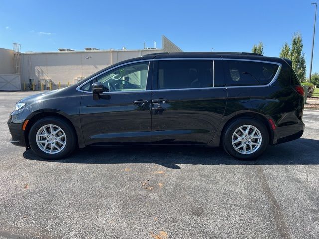 2022 Chrysler Pacifica Touring-L