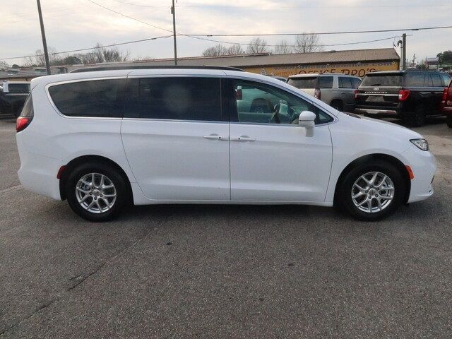 2022 Chrysler Pacifica Touring-L