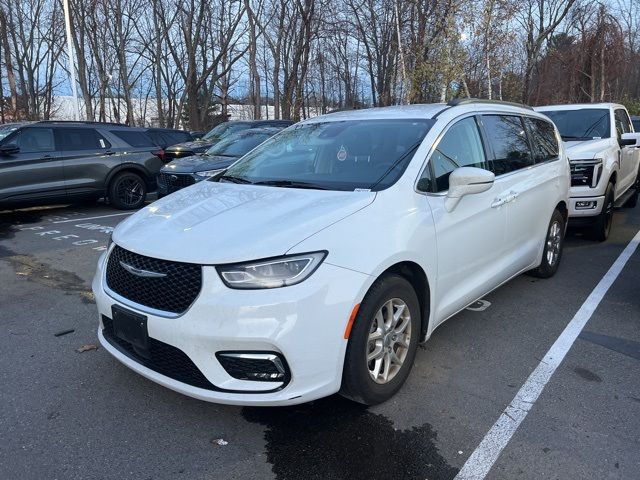 2022 Chrysler Pacifica Touring-L