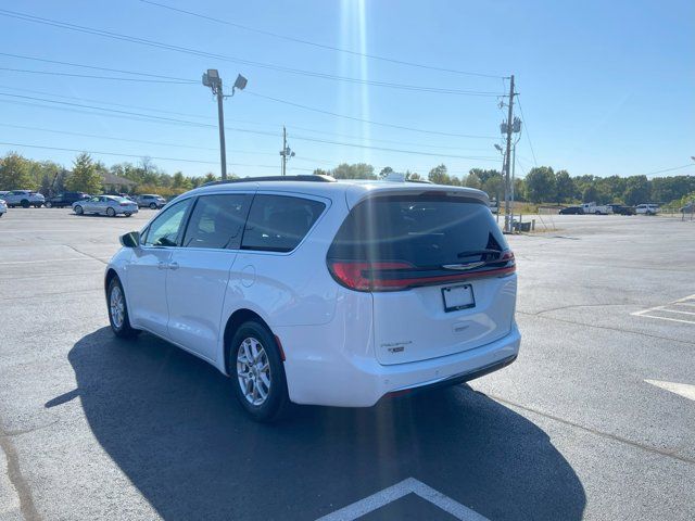 2022 Chrysler Pacifica Touring-L