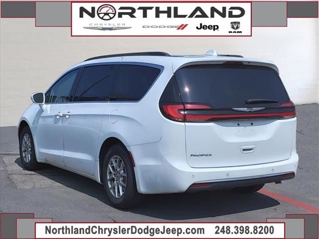 2022 Chrysler Pacifica Touring-L