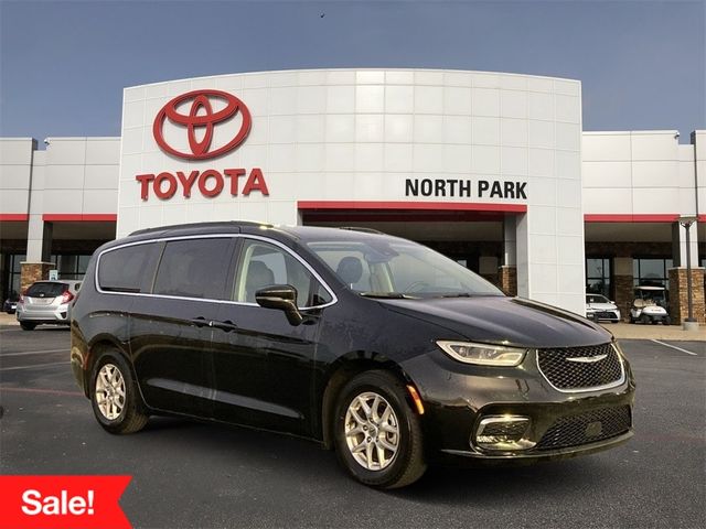 2022 Chrysler Pacifica Touring-L