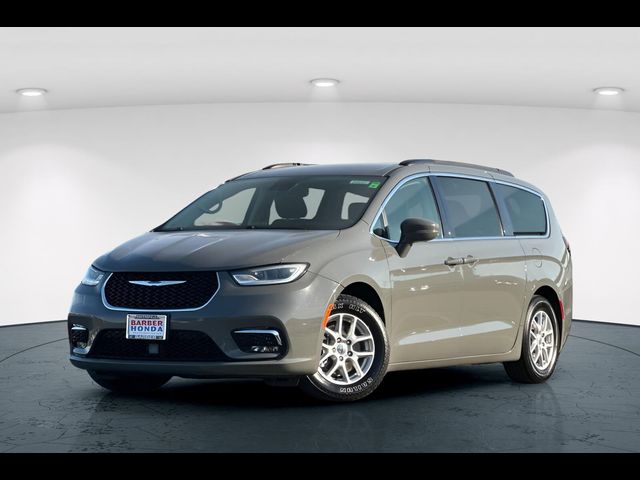 2022 Chrysler Pacifica Touring-L