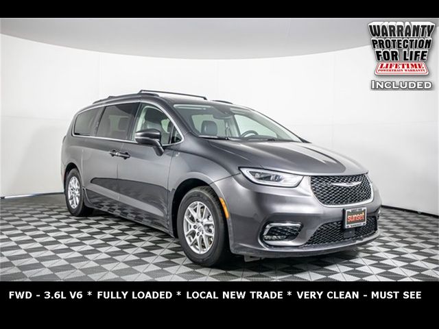 2022 Chrysler Pacifica Touring-L