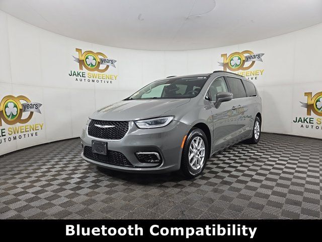 2022 Chrysler Pacifica Touring-L