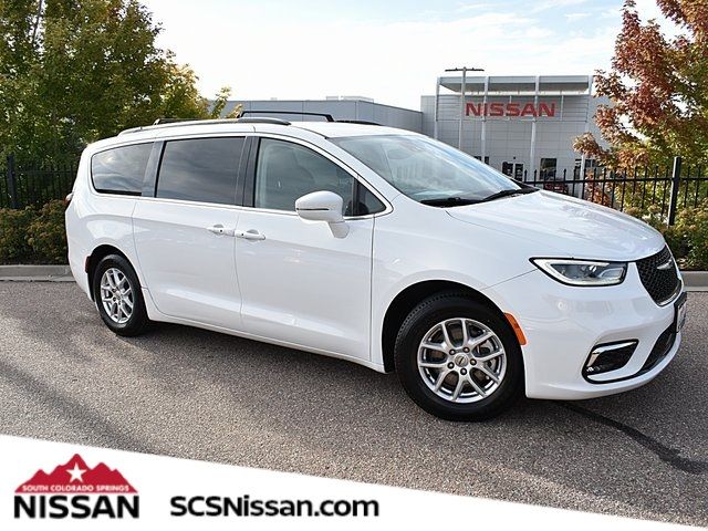 2022 Chrysler Pacifica Touring-L