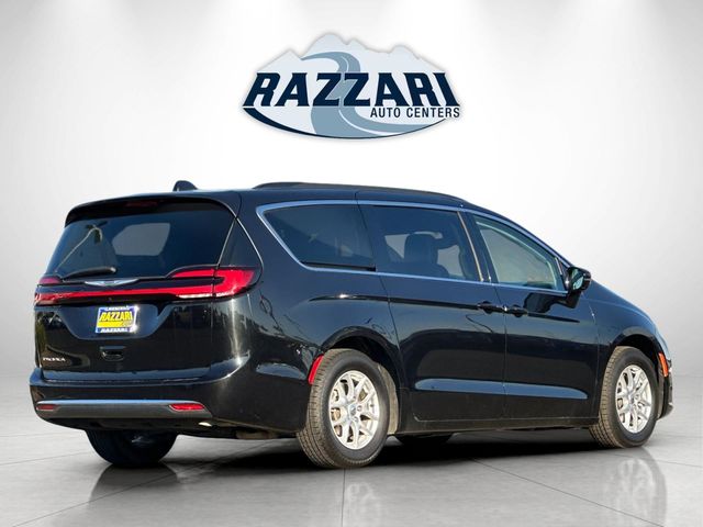 2022 Chrysler Pacifica Touring-L