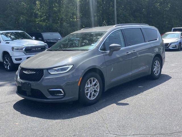 2022 Chrysler Pacifica Touring-L