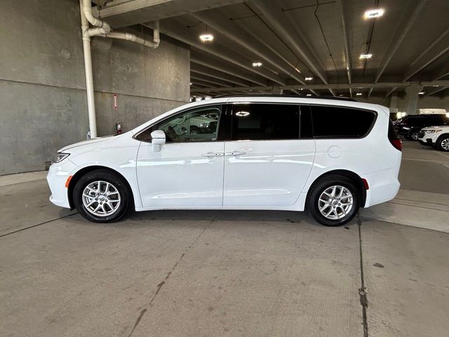 2022 Chrysler Pacifica Touring-L