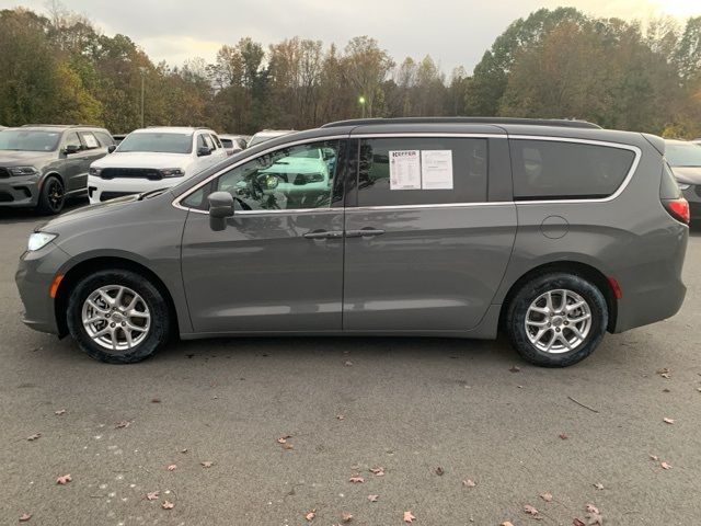 2022 Chrysler Pacifica Touring-L