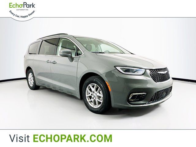 2022 Chrysler Pacifica Touring-L