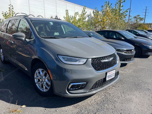 2022 Chrysler Pacifica Touring-L