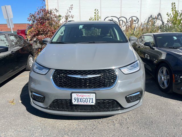 2022 Chrysler Pacifica Touring-L