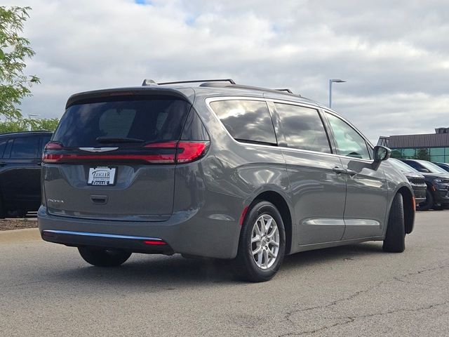 2022 Chrysler Pacifica Touring-L