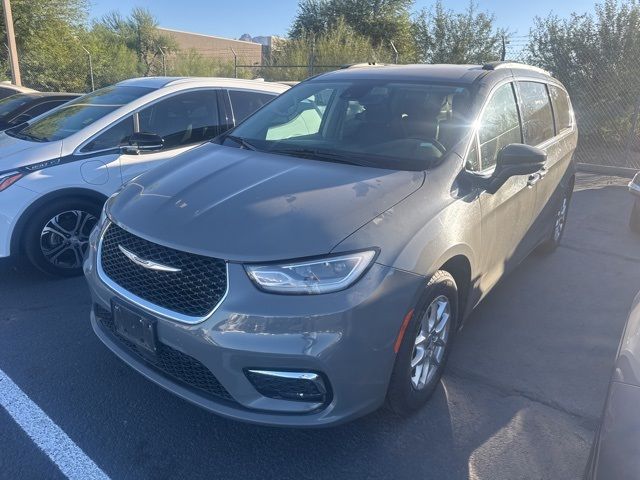 2022 Chrysler Pacifica Touring-L