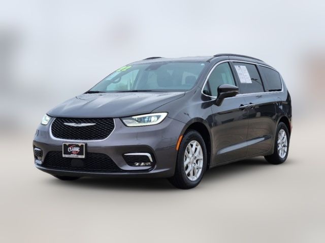 2022 Chrysler Pacifica Touring-L