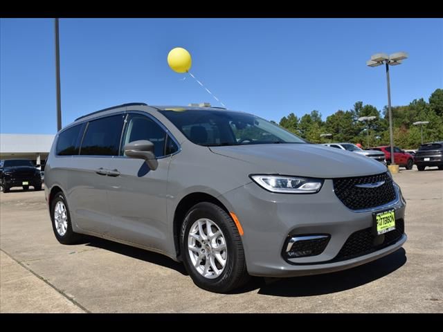 2022 Chrysler Pacifica Touring-L