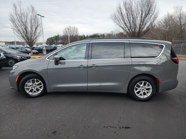 2022 Chrysler Pacifica Touring-L