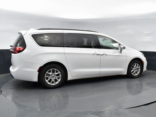 2022 Chrysler Pacifica Touring-L