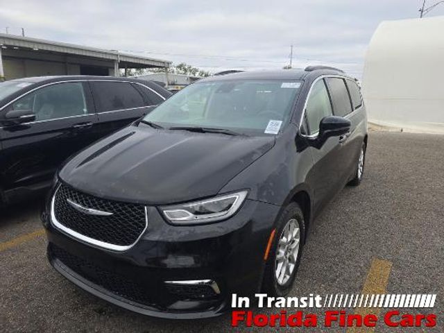 2022 Chrysler Pacifica Touring-L