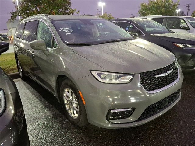 2022 Chrysler Pacifica Touring-L