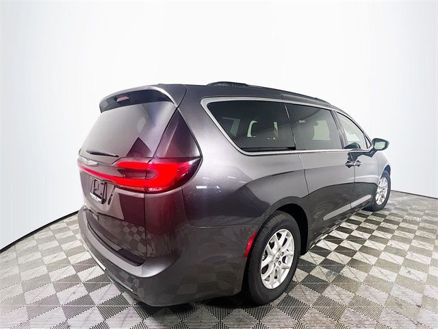 2022 Chrysler Pacifica Touring-L