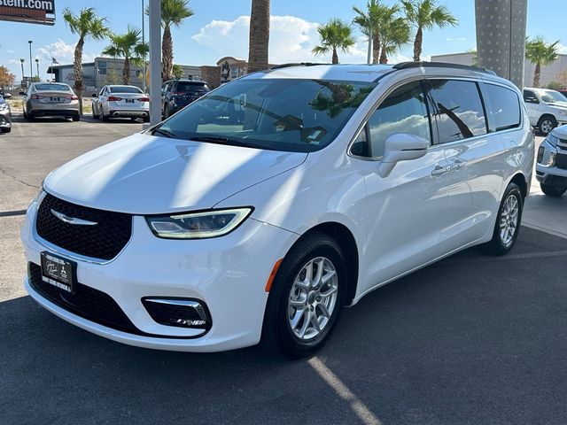 2022 Chrysler Pacifica Touring-L