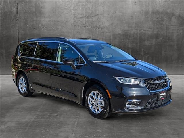 2022 Chrysler Pacifica Touring-L