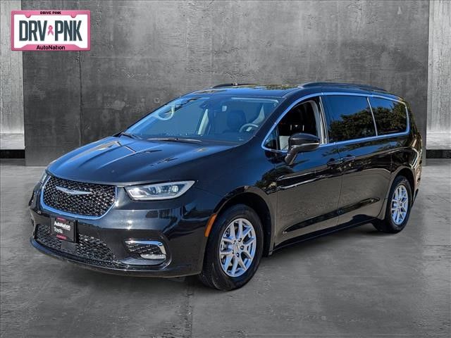 2022 Chrysler Pacifica Touring-L