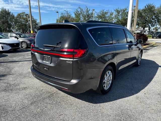 2022 Chrysler Pacifica Touring-L