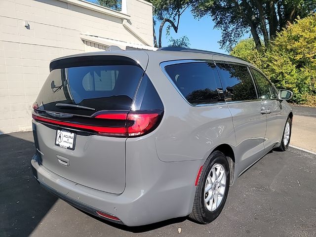 2022 Chrysler Pacifica Touring-L