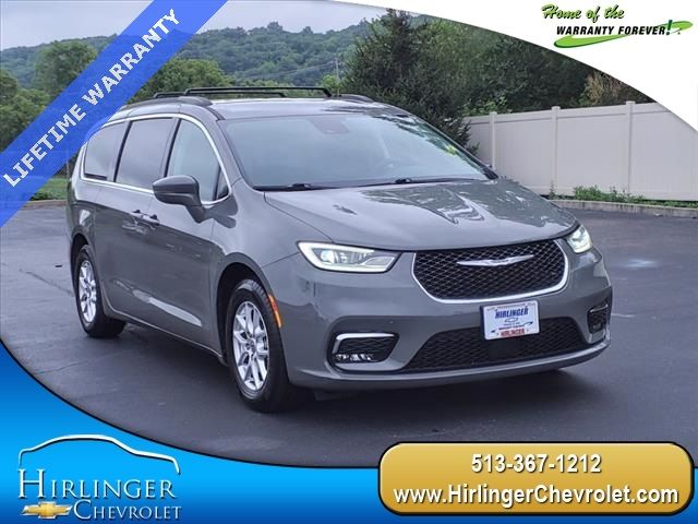 2022 Chrysler Pacifica Touring-L