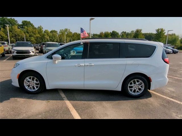 2022 Chrysler Pacifica Touring-L