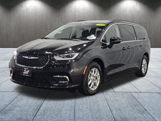 2022 Chrysler Pacifica Touring-L