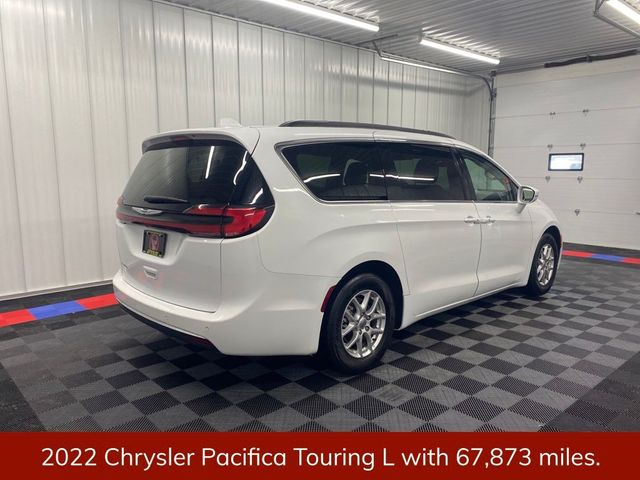 2022 Chrysler Pacifica Touring-L