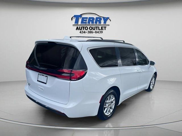 2022 Chrysler Pacifica Touring-L