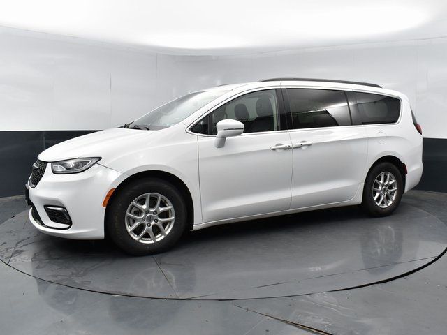 2022 Chrysler Pacifica Touring-L