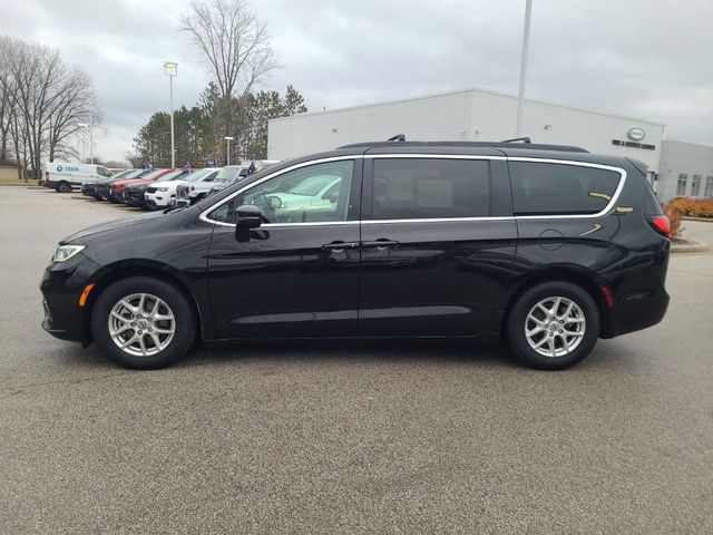 2022 Chrysler Pacifica Touring-L