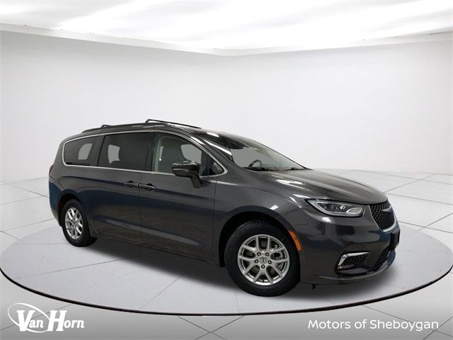 2022 Chrysler Pacifica Touring-L