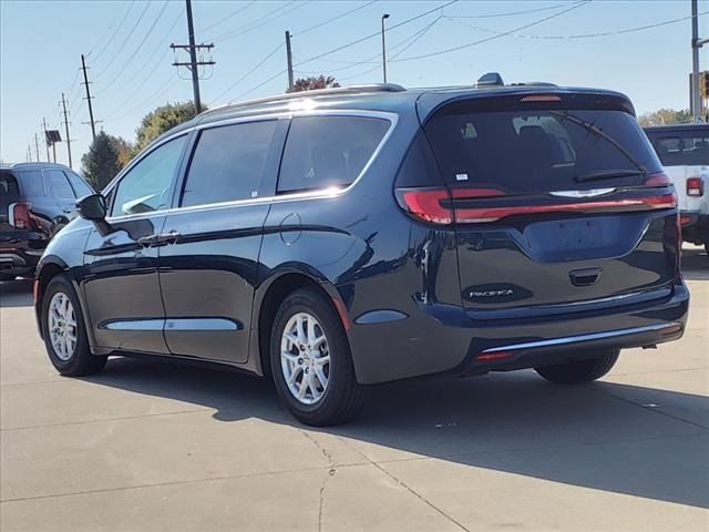 2022 Chrysler Pacifica Touring-L