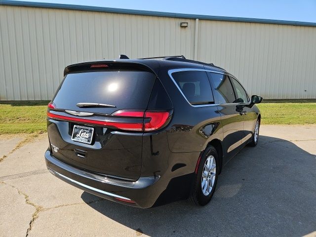 2022 Chrysler Pacifica Touring-L