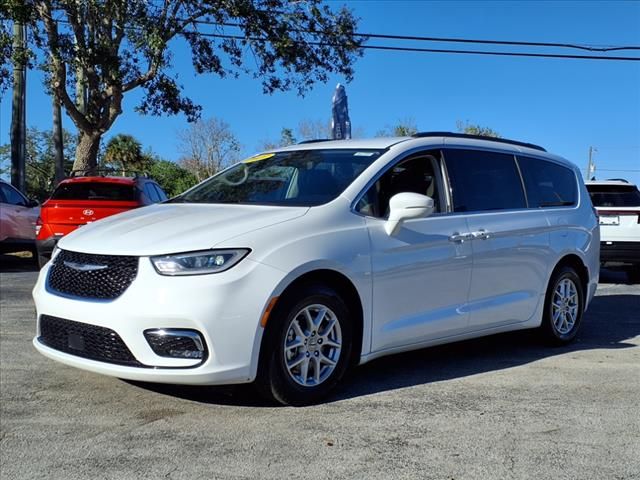 2022 Chrysler Pacifica Touring-L