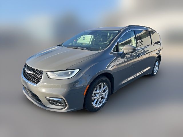 2022 Chrysler Pacifica Touring-L