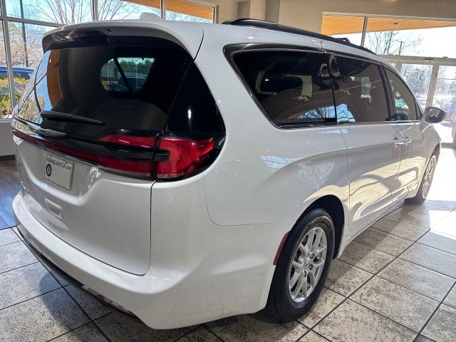 2022 Chrysler Pacifica Touring-L