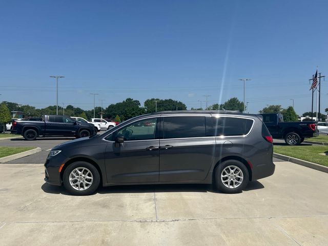 2022 Chrysler Pacifica Touring-L