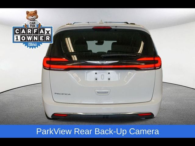 2022 Chrysler Pacifica Touring-L