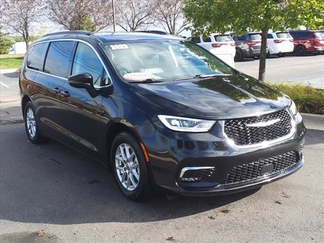 2022 Chrysler Pacifica Touring-L