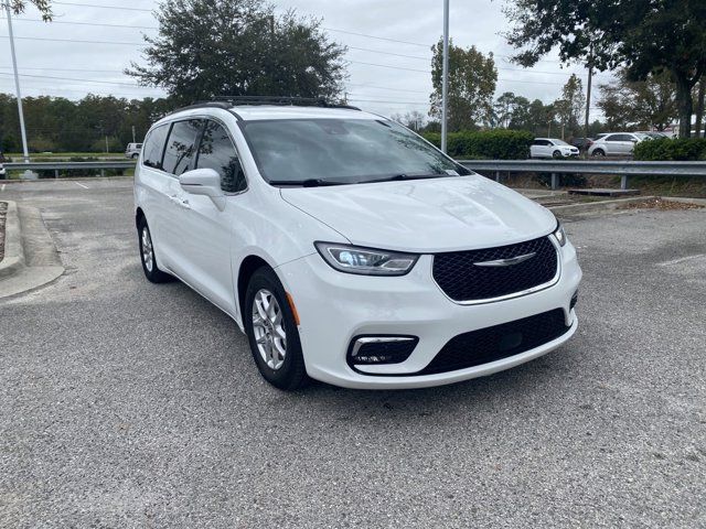 2022 Chrysler Pacifica Touring-L