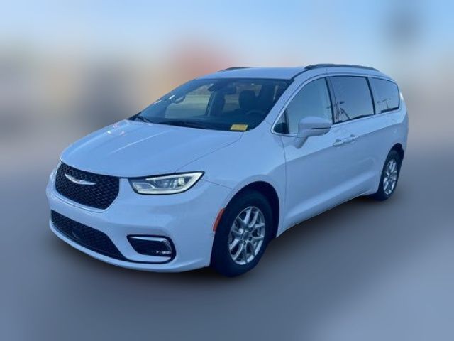 2022 Chrysler Pacifica Touring-L