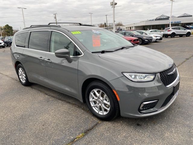 2022 Chrysler Pacifica Touring-L